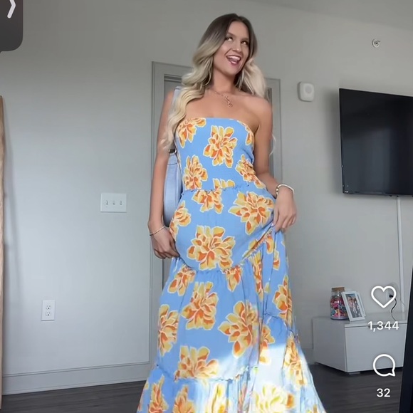 Floral blue and yellow Maxi Dress NWT SZ L - Picture 7 of 7